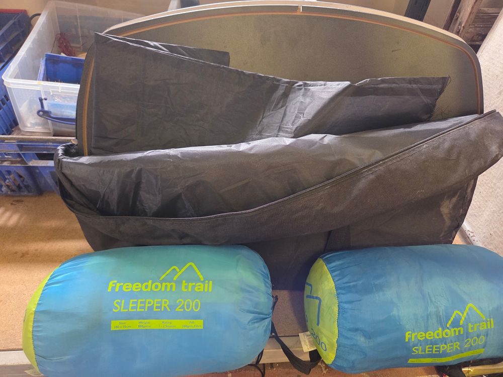 Lot 289 – Selection of Camping and Event Equipment Including 2 x Freedom Trail Sleeper 200 Sleeping Bags