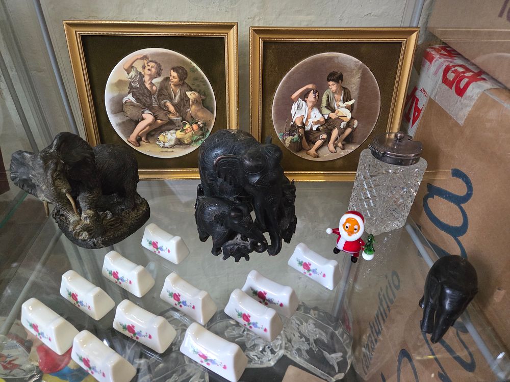 Lot 626 – A Selection of Decorative Collectables Including Porcelain Plaques and Carved Elephant Models
