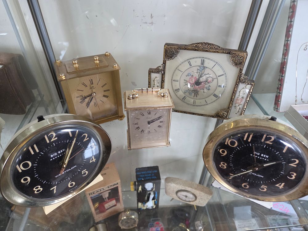 Lot 633 – A Selection of Vintage Mantel and Alarm Clocks Including Westclox and Regent