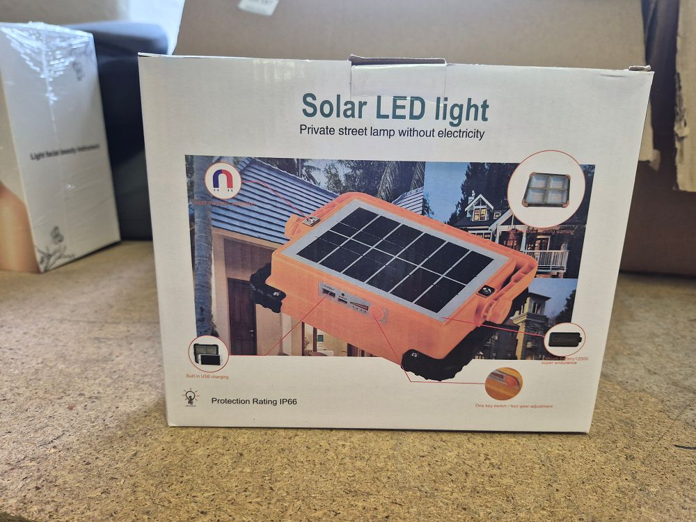 Lot 193 – Solar LED Light Private Street Lamp Without Electricity