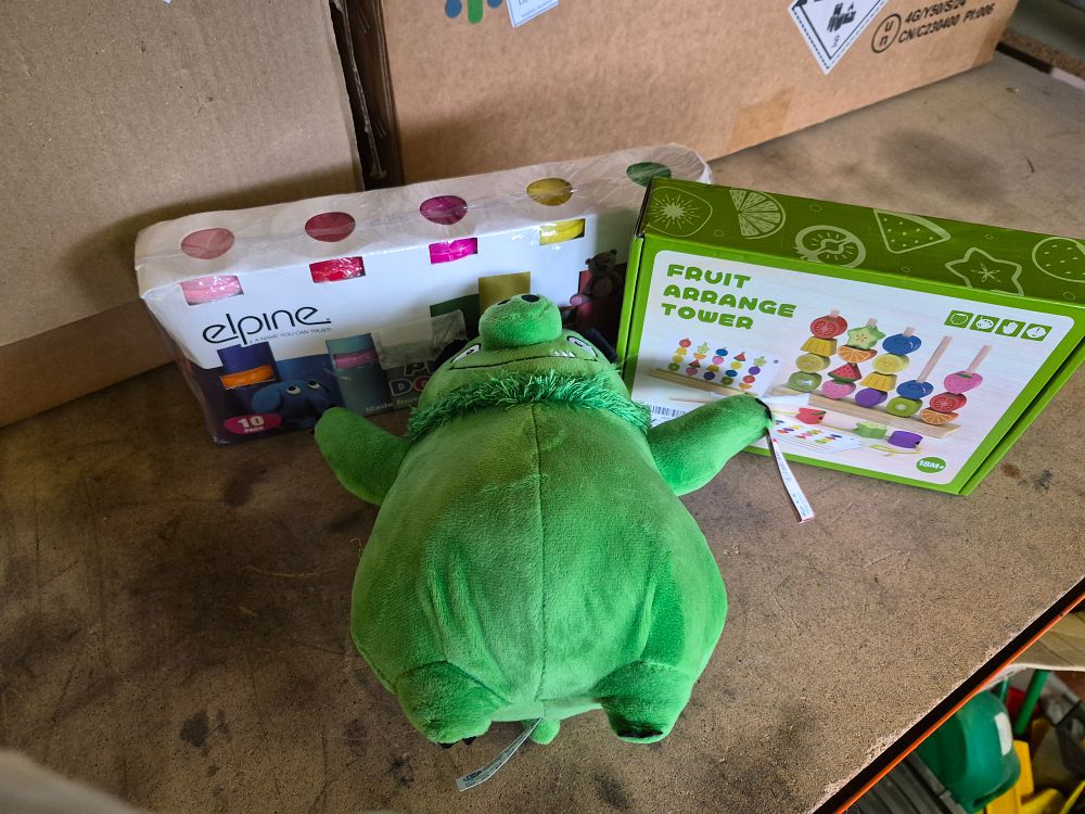 Lot 230 – A Selection of New Childrens Toys and Craft Items Including Elpine and Fruit Arrange Tower
