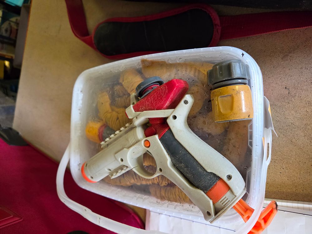 Lot 259 – X-Shot Pro Blaster
