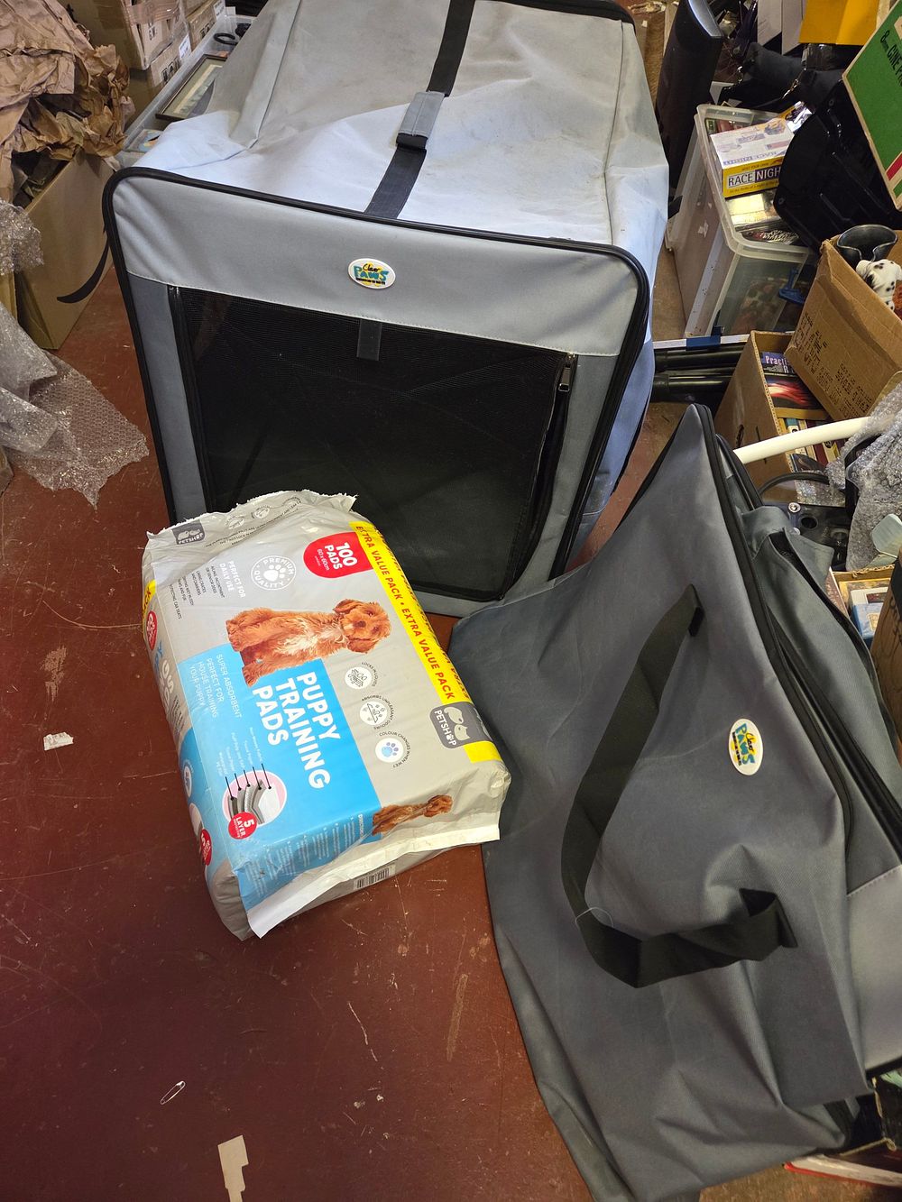 Lot 262 – A Selection of Pet Supplies Including Clean Paws Collapsible Crates and Petshop Puppy Training Pads