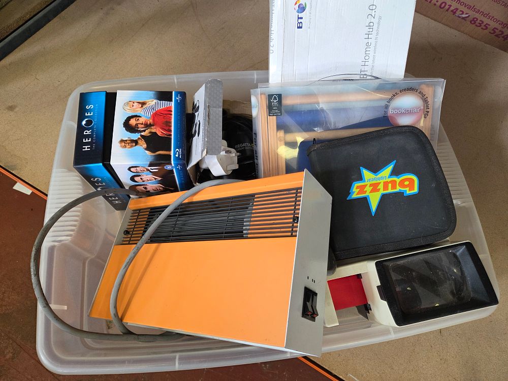 Lot 277 – Box of Miscellaneous Electronics and Media Including BT Universal and Buzz!
