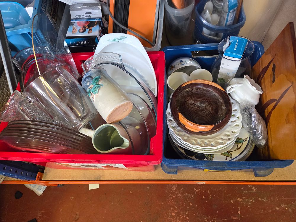 Lot 279 – Two Boxes of Miscellaneous Glassware and Ceramics Including Speedo and Heroes