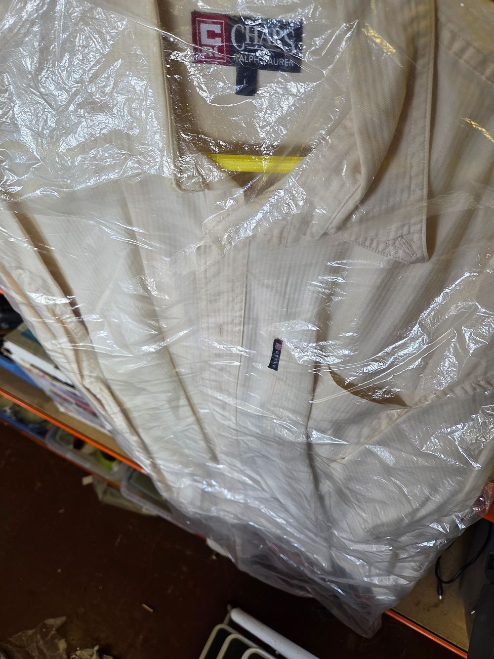 Lot 292 – Chaps Ralph Lauren Long Sleeved Button Down Shirt size L