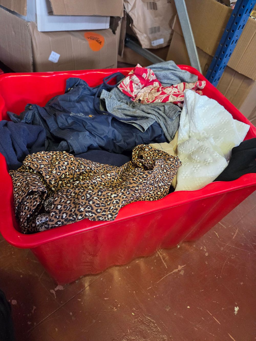 Lot 332 – Large Tub of Assorted Clothing Including Leopard Print