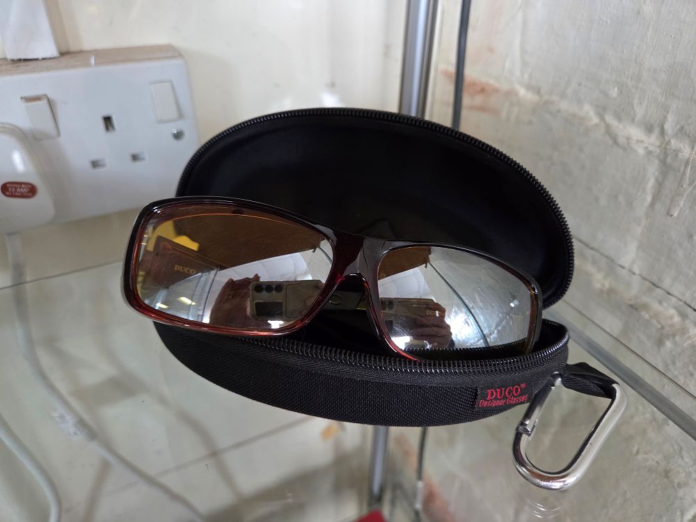 Lot 623 – DUCO Designer Sunglasses with Protective Case and Carabiner Clip