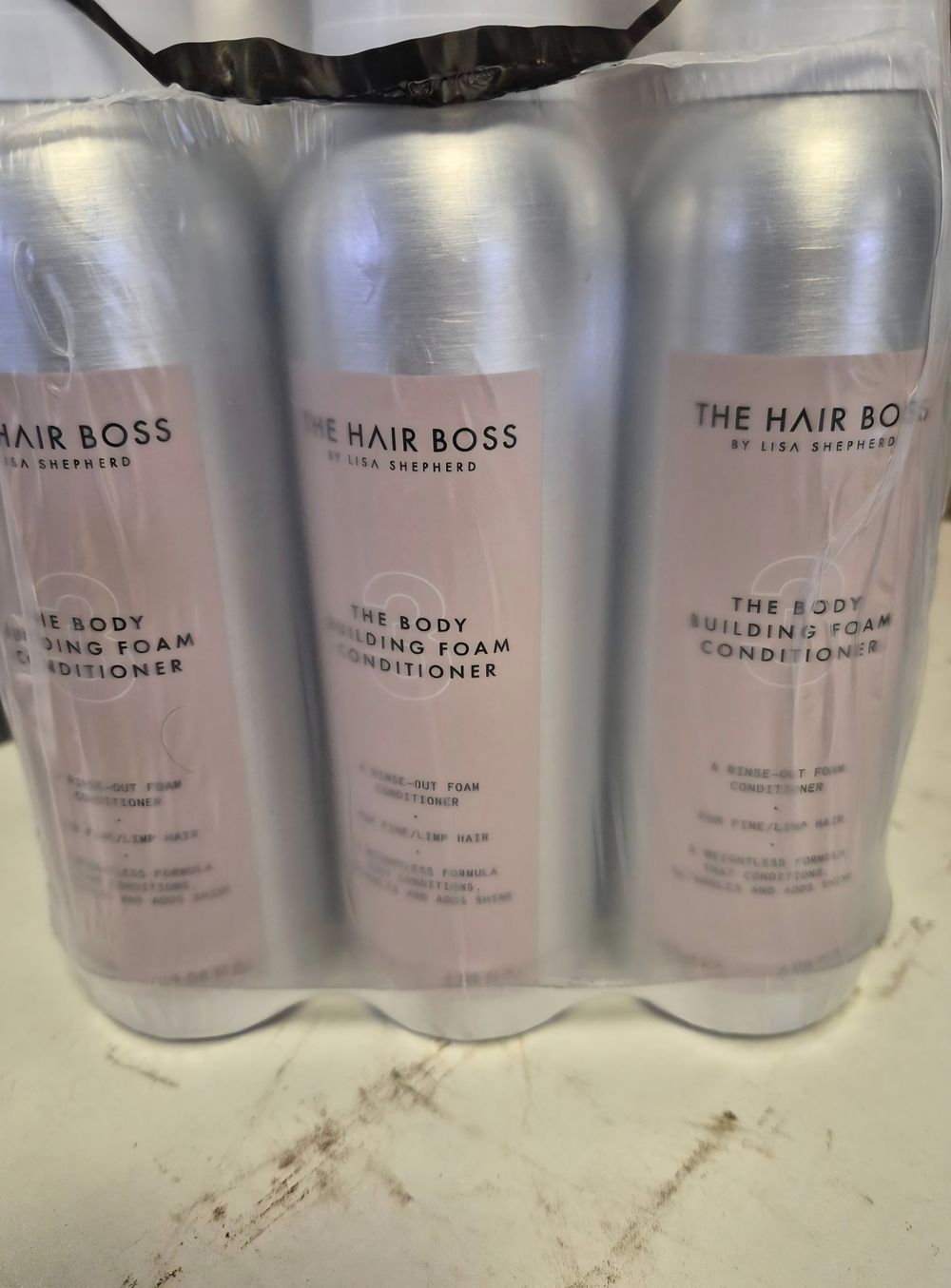 Lot 335 – Six The Hair Boss By Lisa Shepherd The Body Building Foam Conditioners