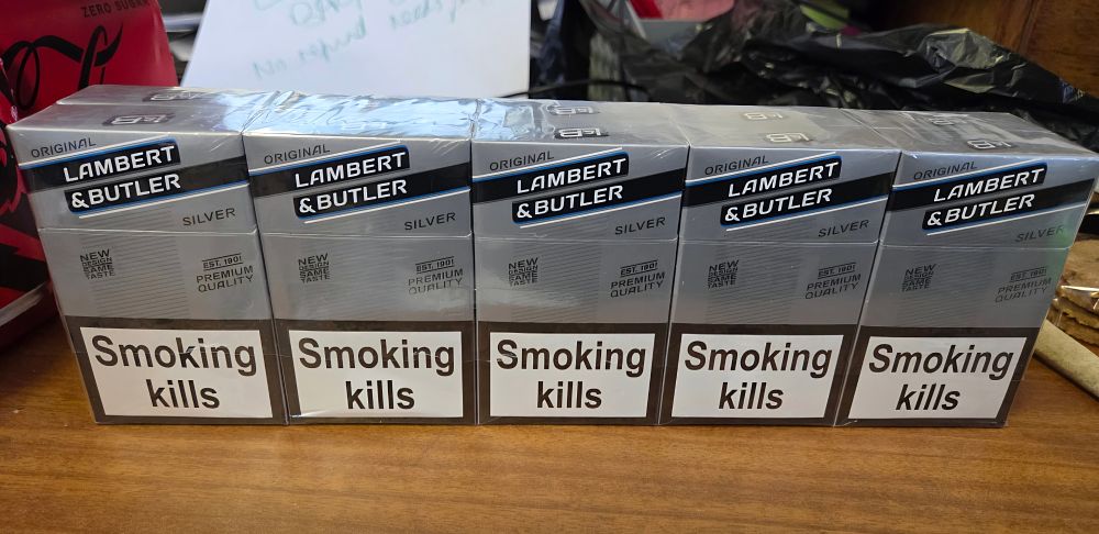Lot 345 – Sleeve Lambert & Butler Original Silver Cigarette Packs