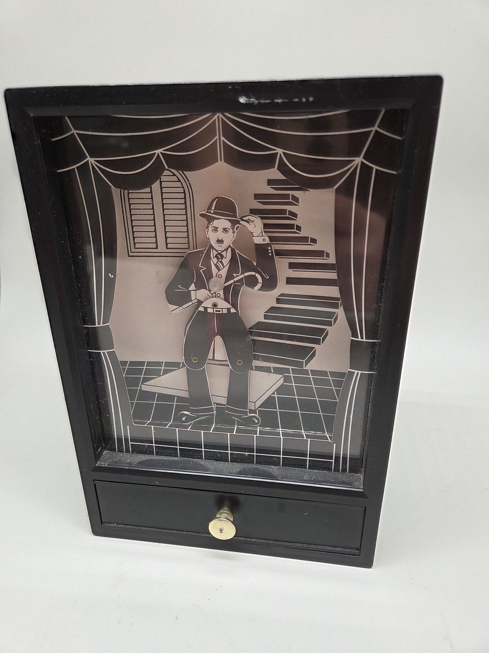 Lot 162 – Toyo Mechanical Musical Diorama Jewellery Box Featuring Charlie Chaplin