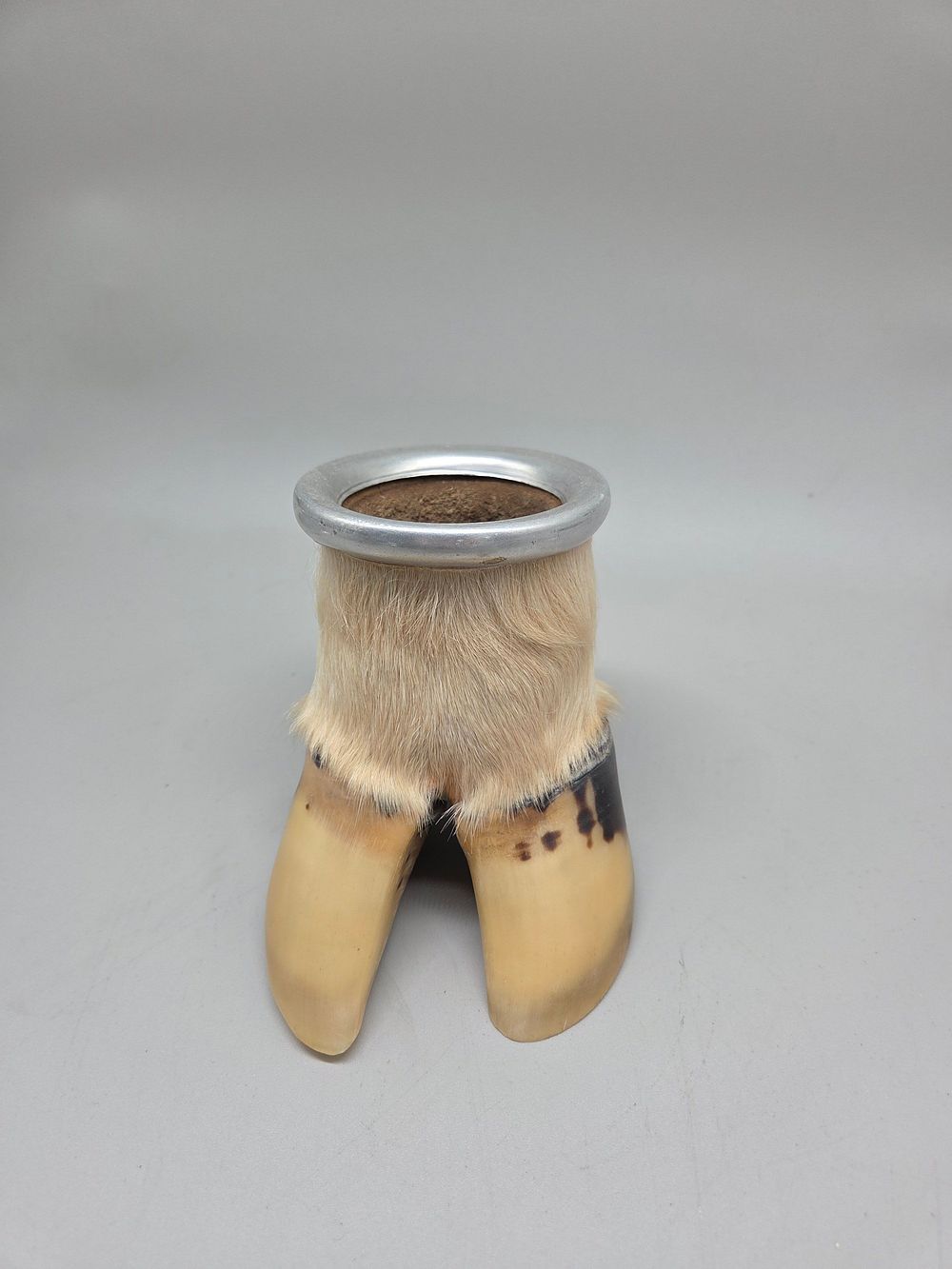 Lot 165 – Traditional South American Yerba Mate Hoof Vessel