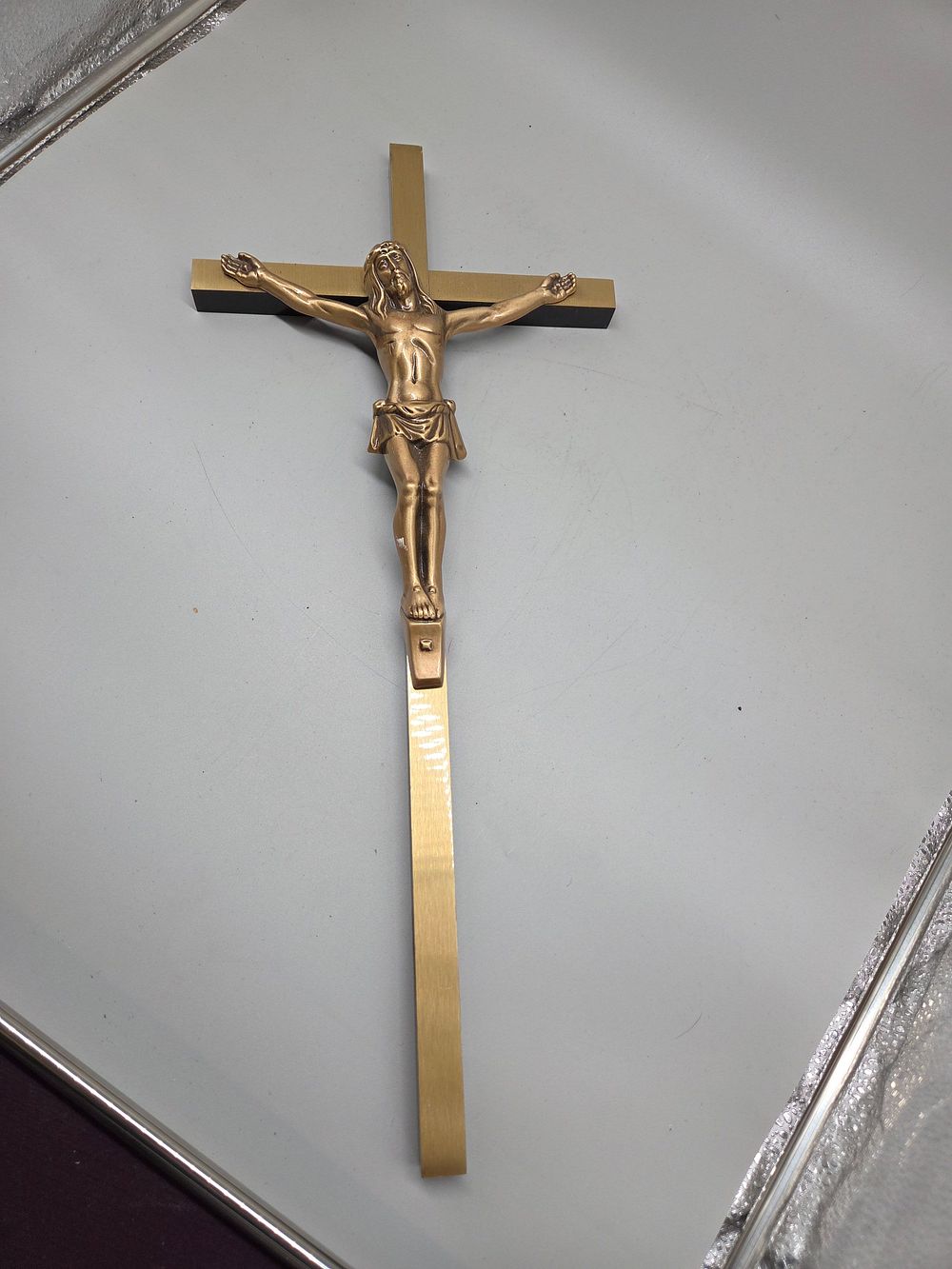 Lot 181 – Mid-Century Modern Stylized Wall Crucifix