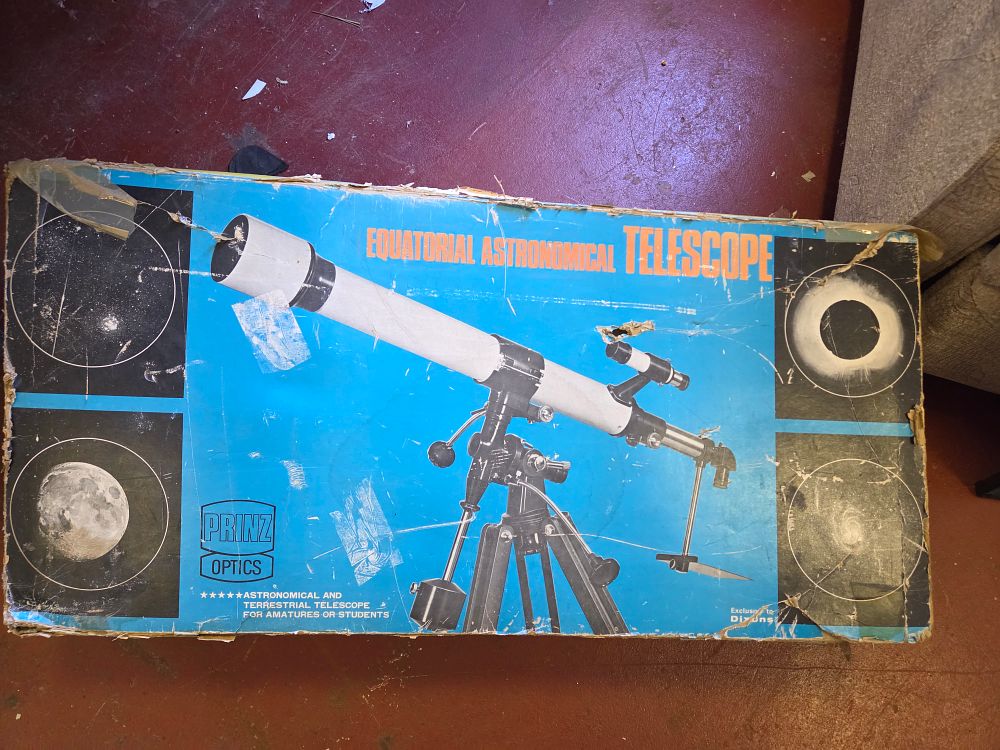 Lot 210 – Prinz Optics Equatorial Astronomical Telescope