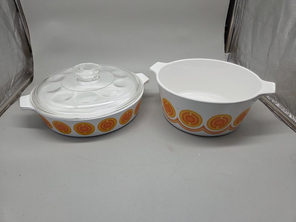 Lot 223 – A Selection of Pyroflam Electro Casserole Dishes