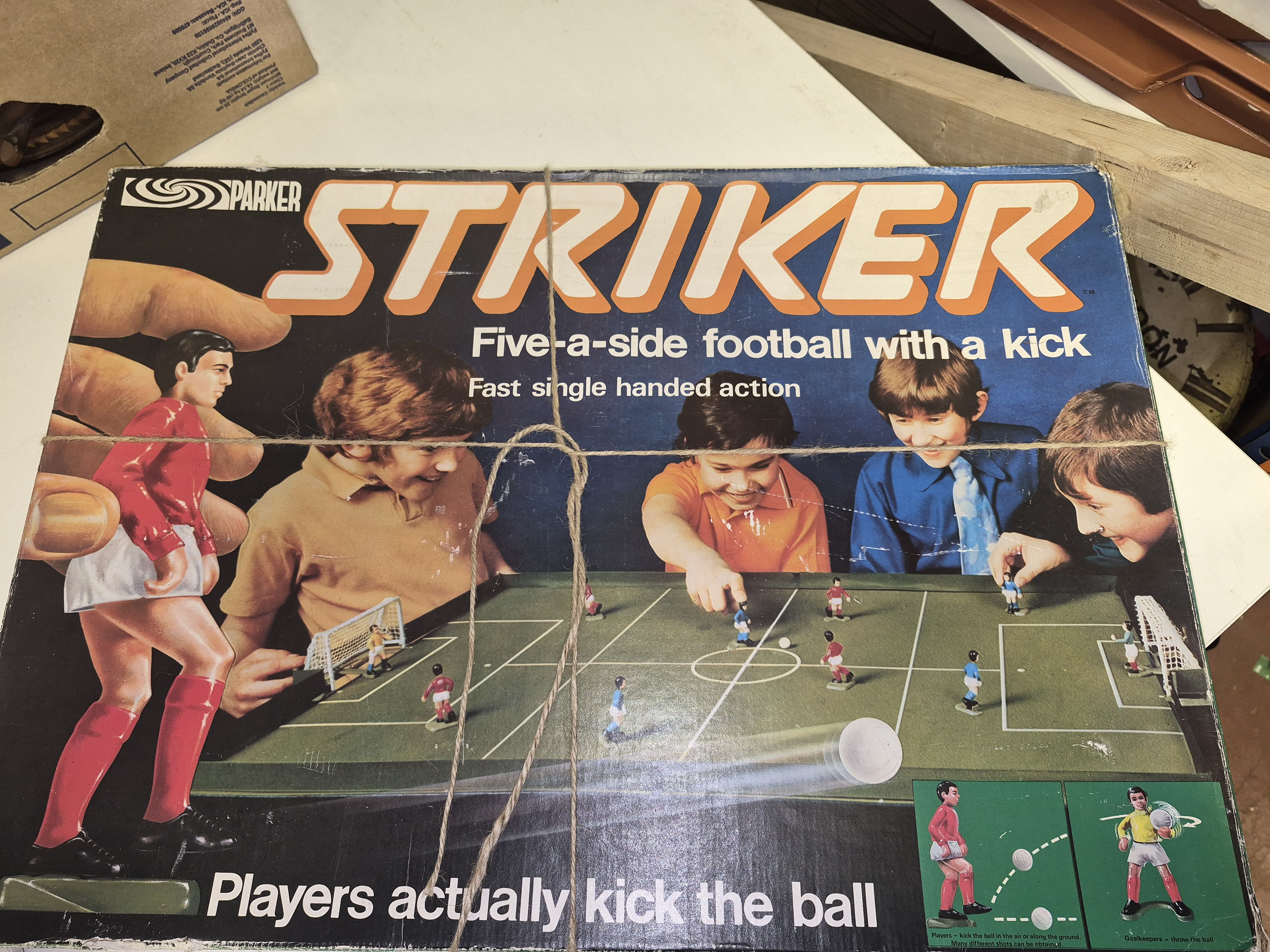 Parker Striker Five-a-side Football Game damaged box