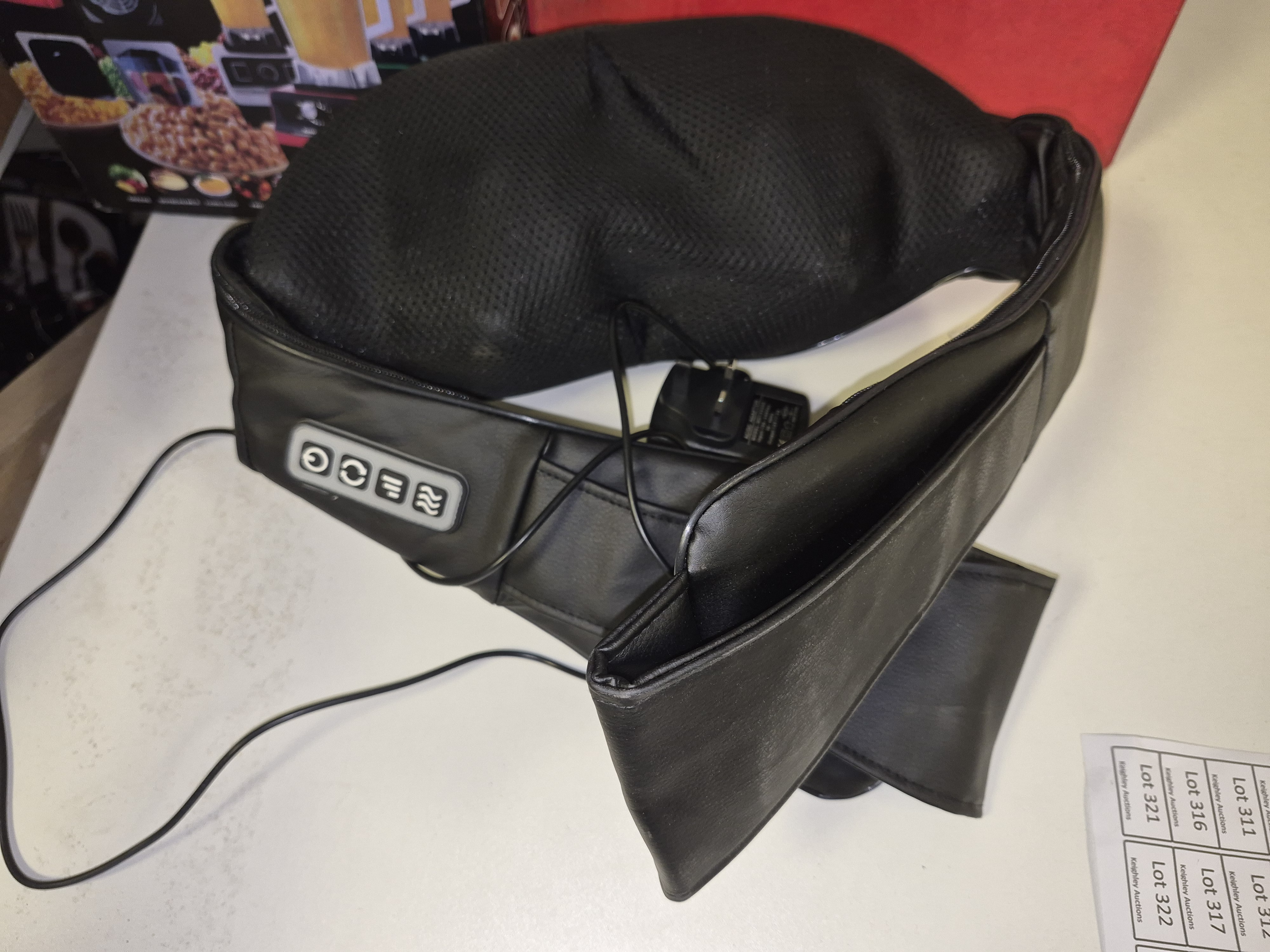 Electric Shiatsu Neck and Back Massager with Heat working order