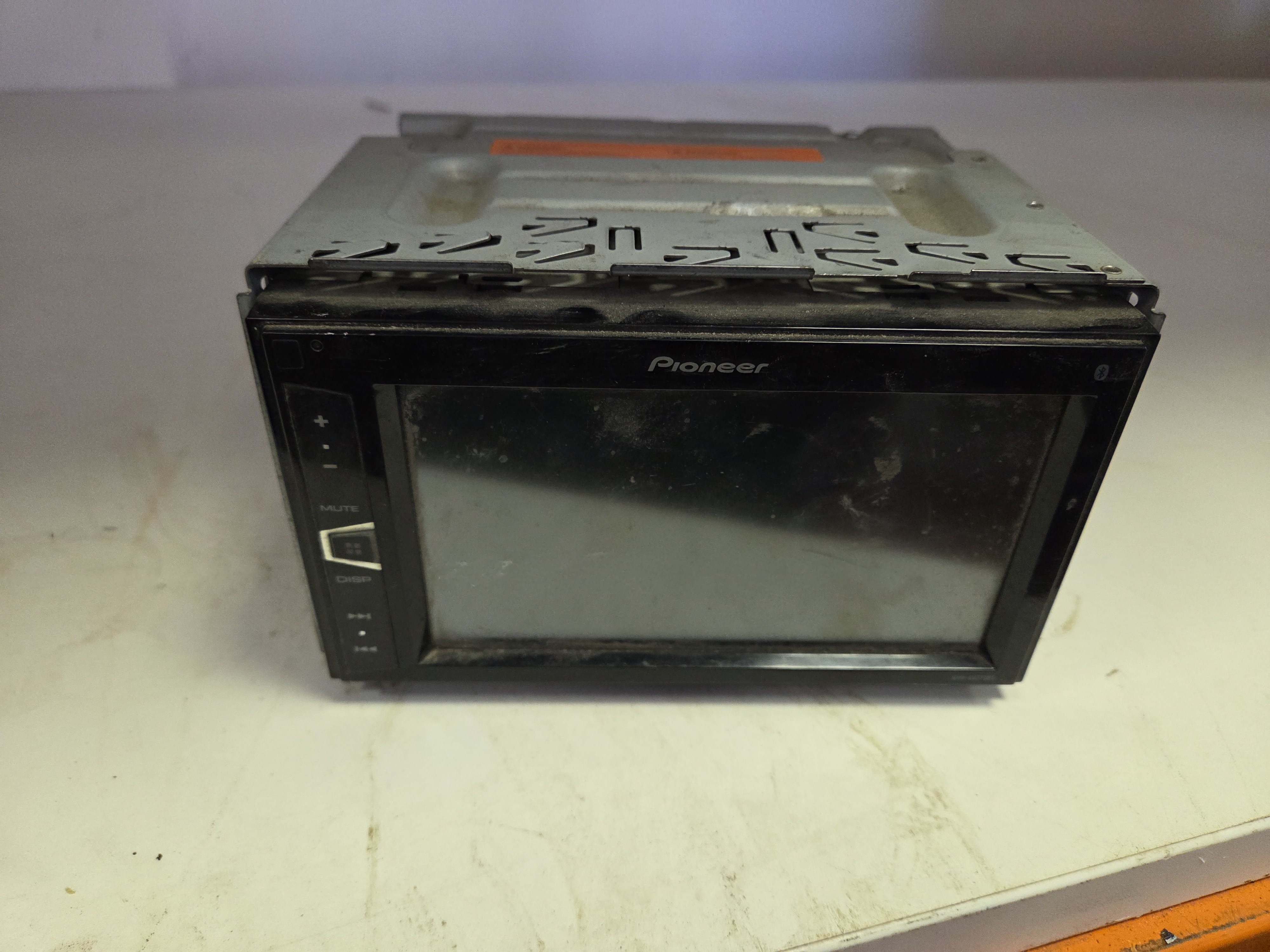 Pioneer MVH-AV270BT Digital Multimedia Receiver