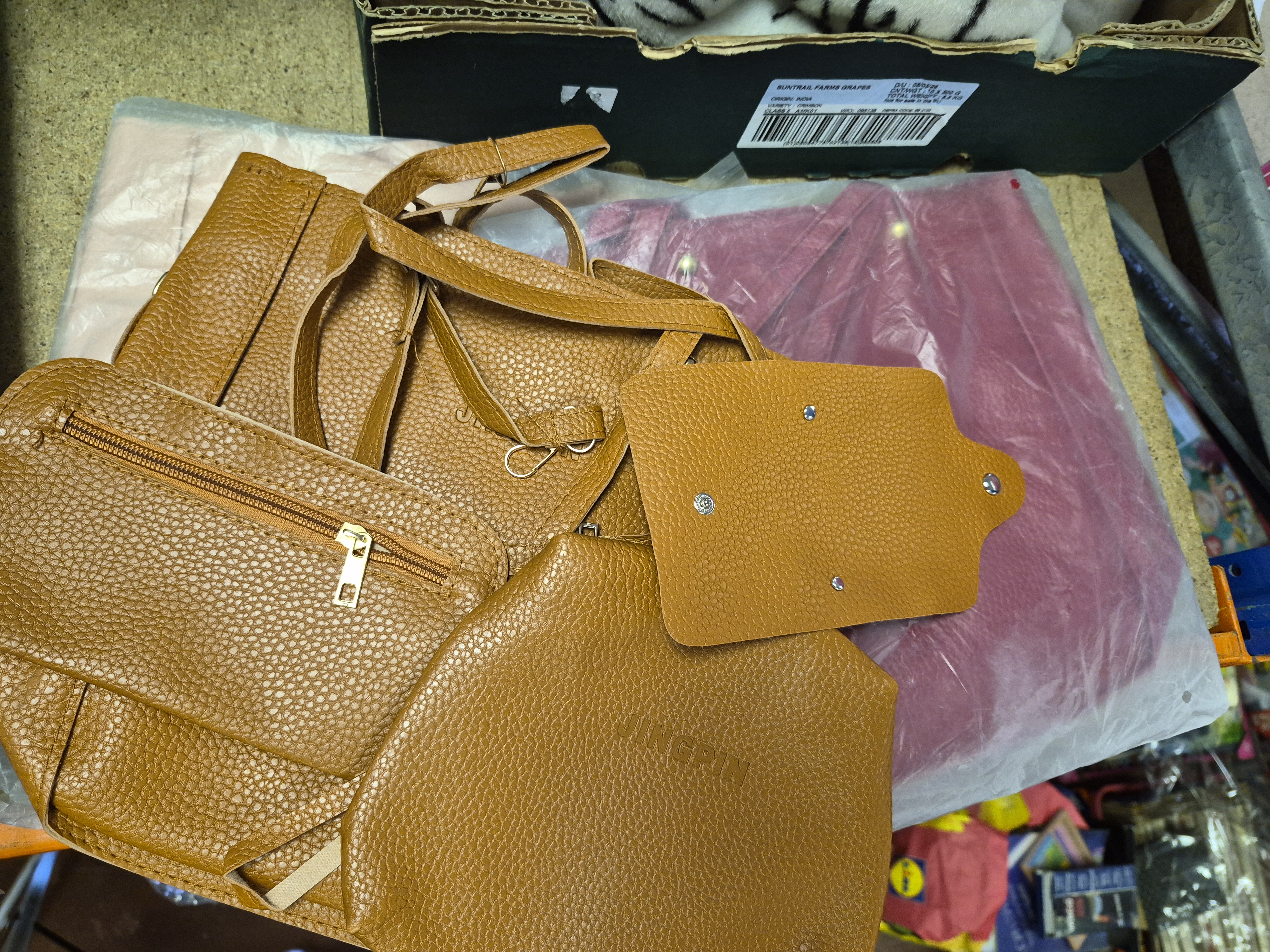 Three Jingpin Faux Leather Four Piece Tote Bag Sets
