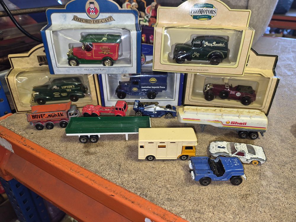 Lot 158 – A Collection of Lledo and Oxford Die-Cast Model Vehicles boxed and loose
