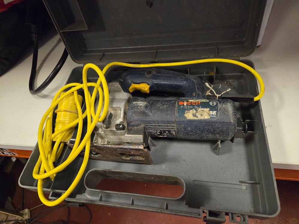 Lot 247 – Bosch PST 650 PE Electric Jigsaw in carry case untested