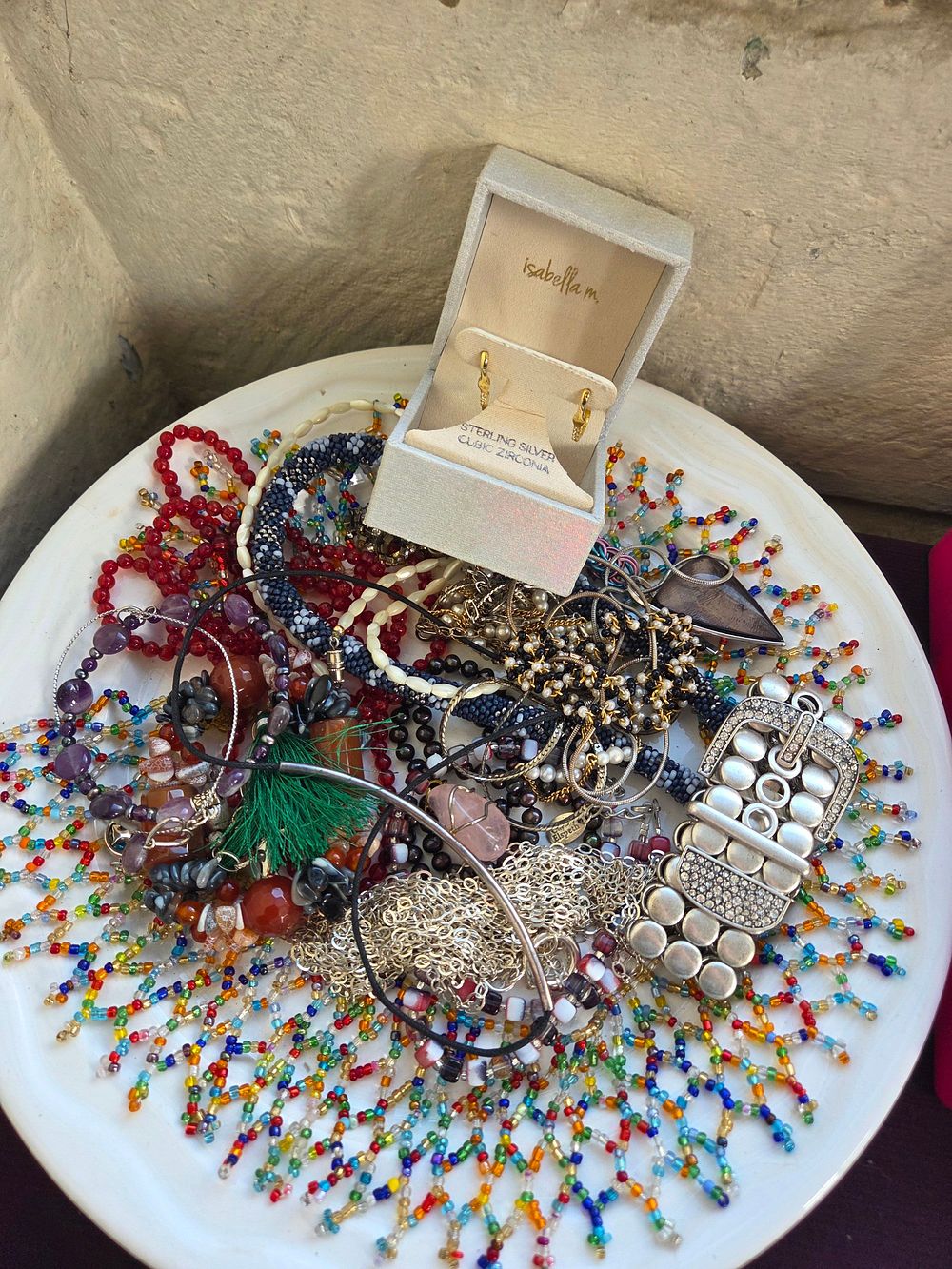 Lot 612 – A Collection of Assorted Costume Jewellery, Beaded Necklaces, and Isabella M Earrings