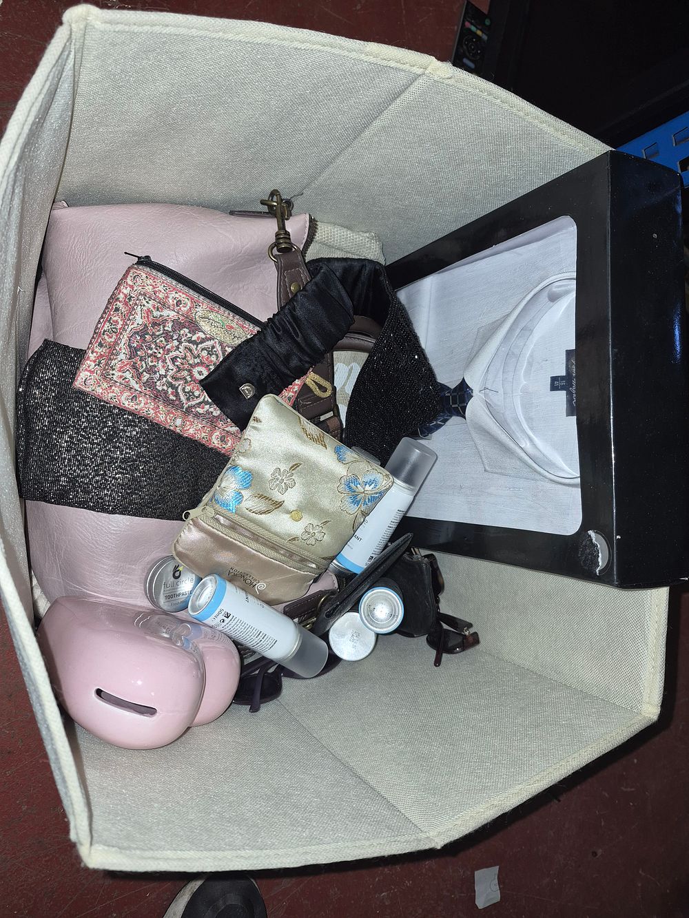 Lot 72 – A Collection of Personal Accessories and Toiletries Including a Jon Magan Dress Shirt
