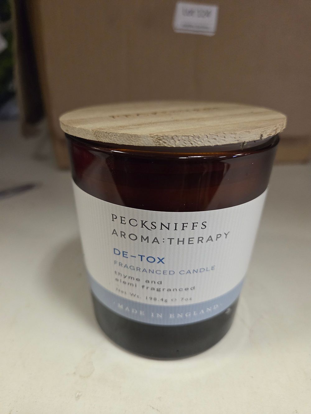 Lot 112 – Pecksniffs Aroma:Therapy De-Tox Fragranced Candle 7oz