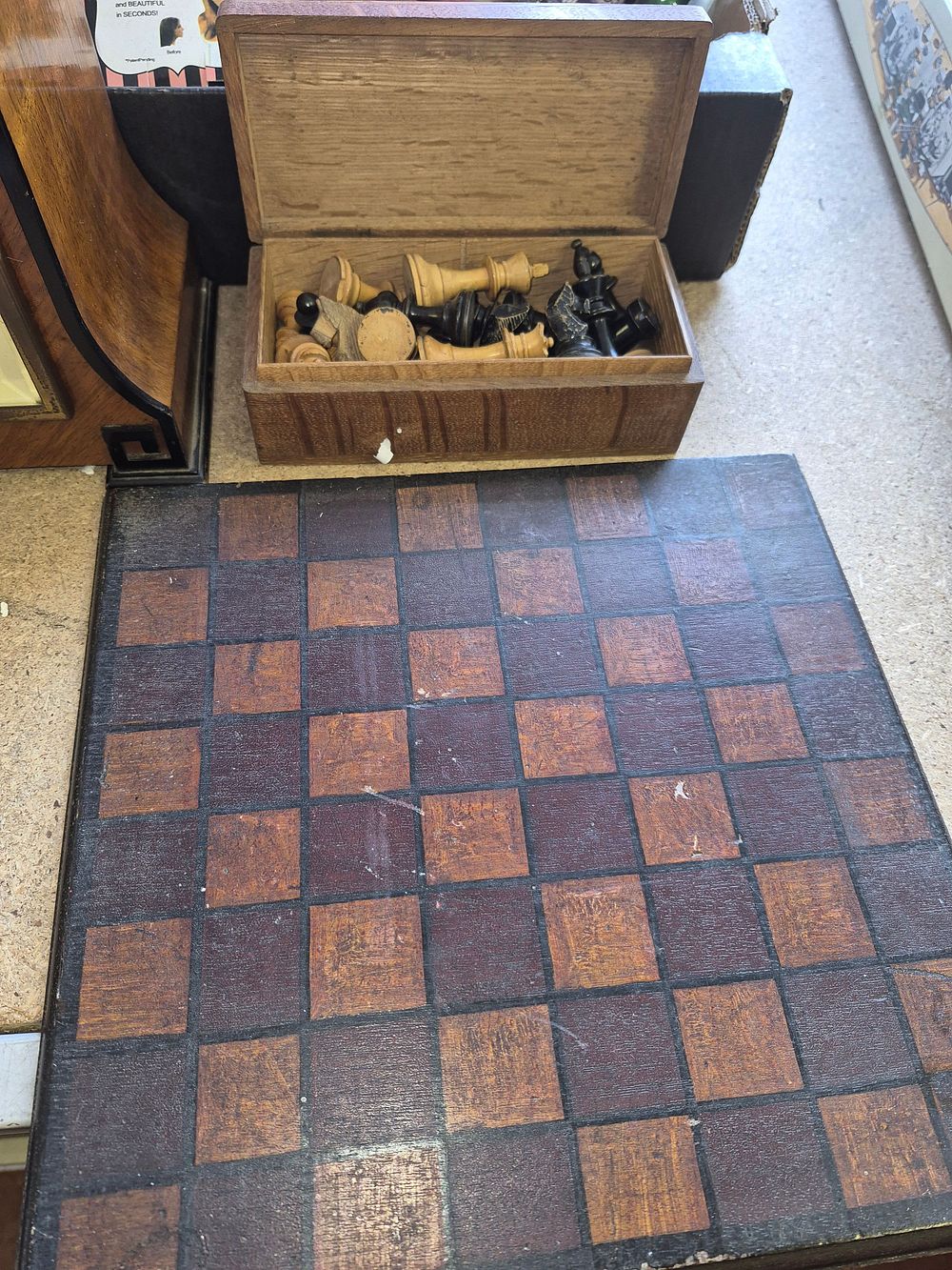Lot 175 – Vintage Wooden Staunton Pattern Chess Set with Games Board and Box