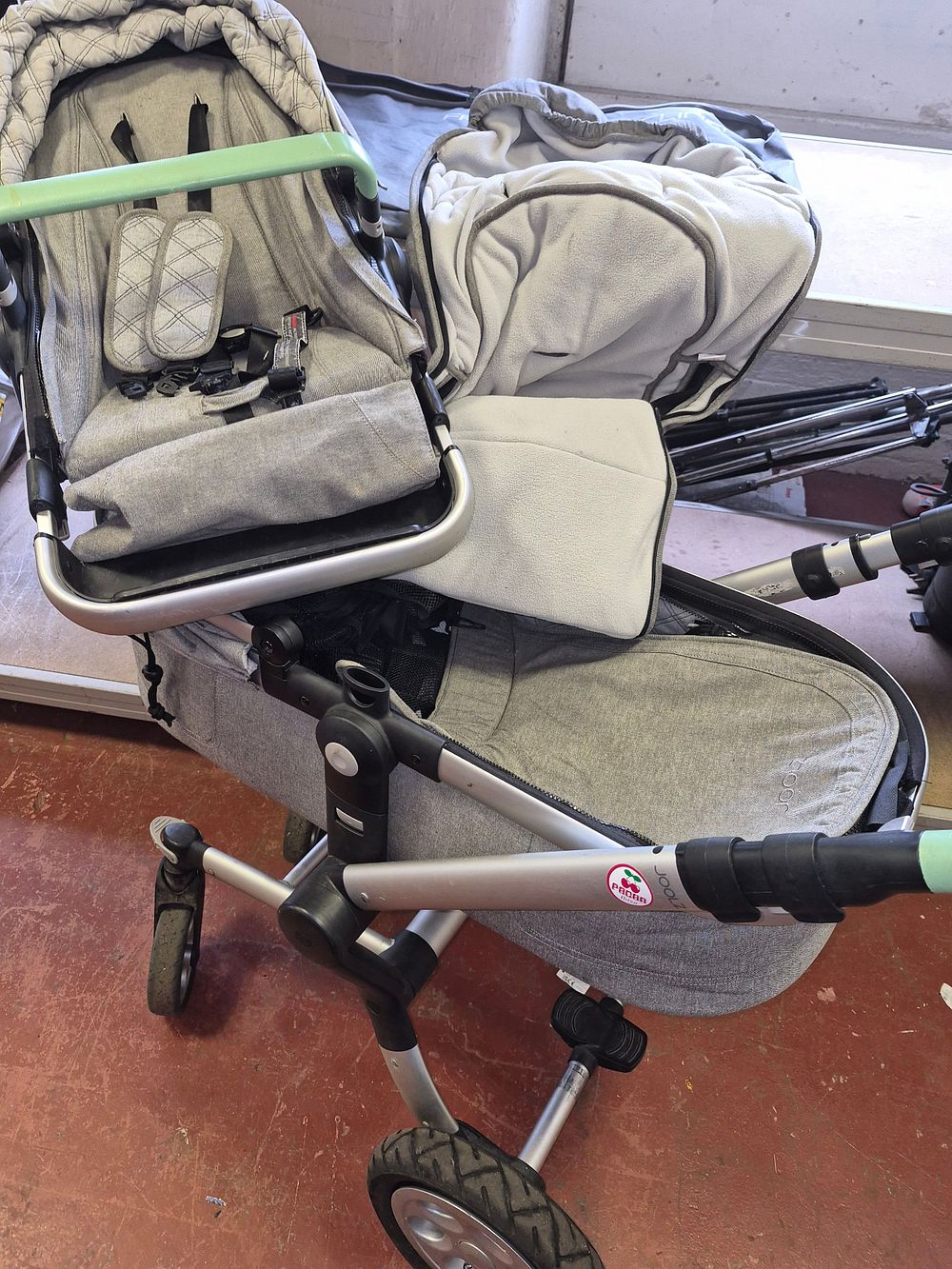 Lot 192 – Joolz Stroller Travel System