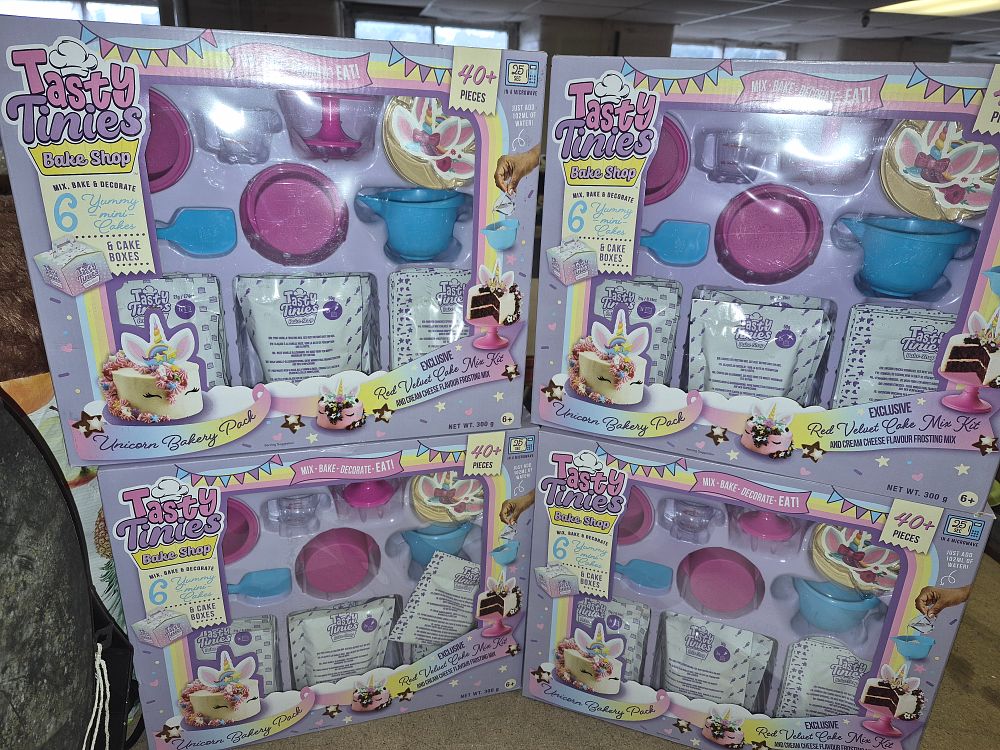 Lot 43 – Four New Tasty Tinies Bake Shop Unicorn Bakery Pack Play Sets