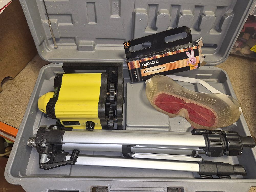 Lot 48 – Rotary Laser Level Kit untested