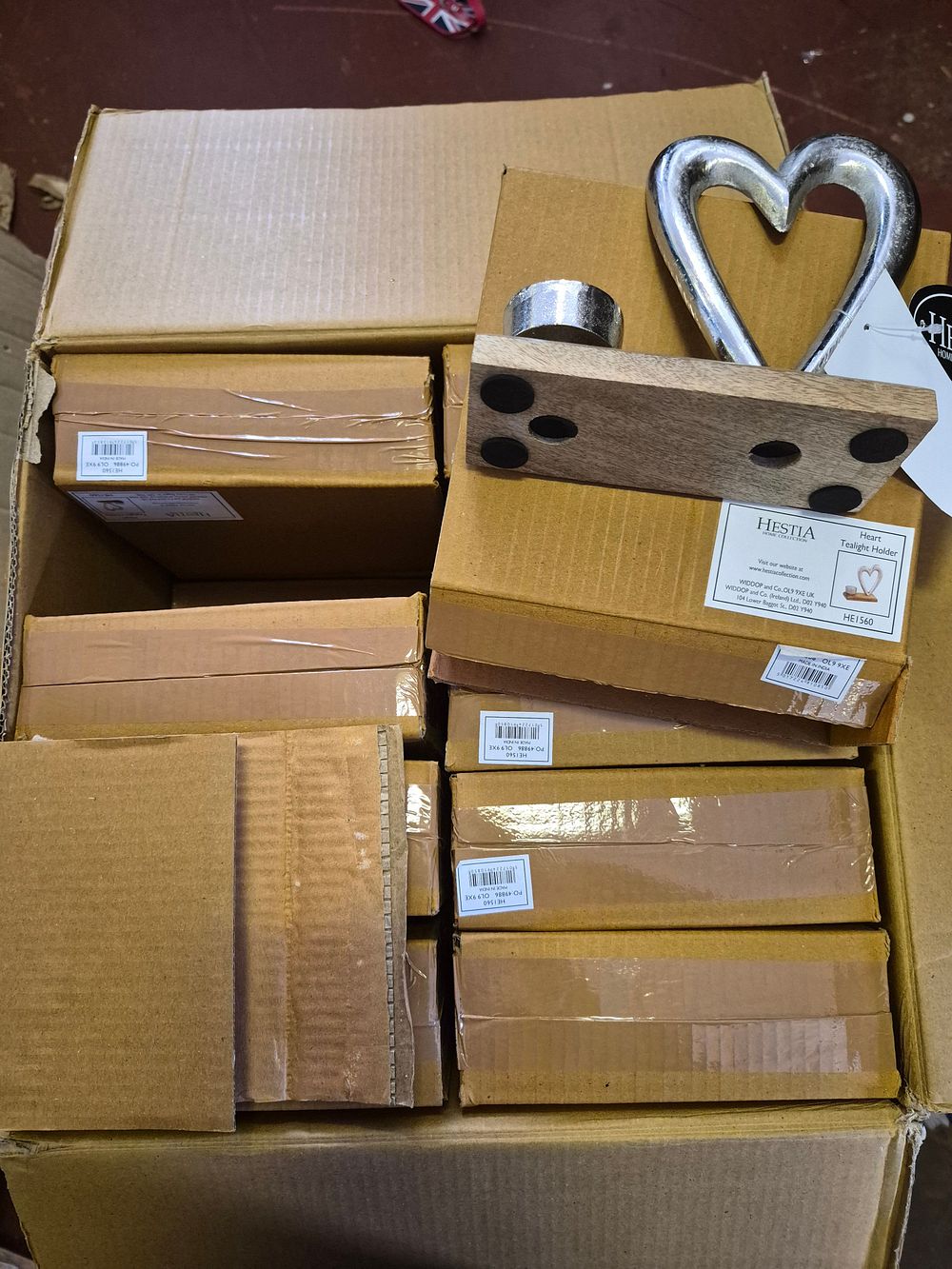 Lot 23 – 30 Hestia Home Collection HE1560 Heart Tealight Holders new-in-box