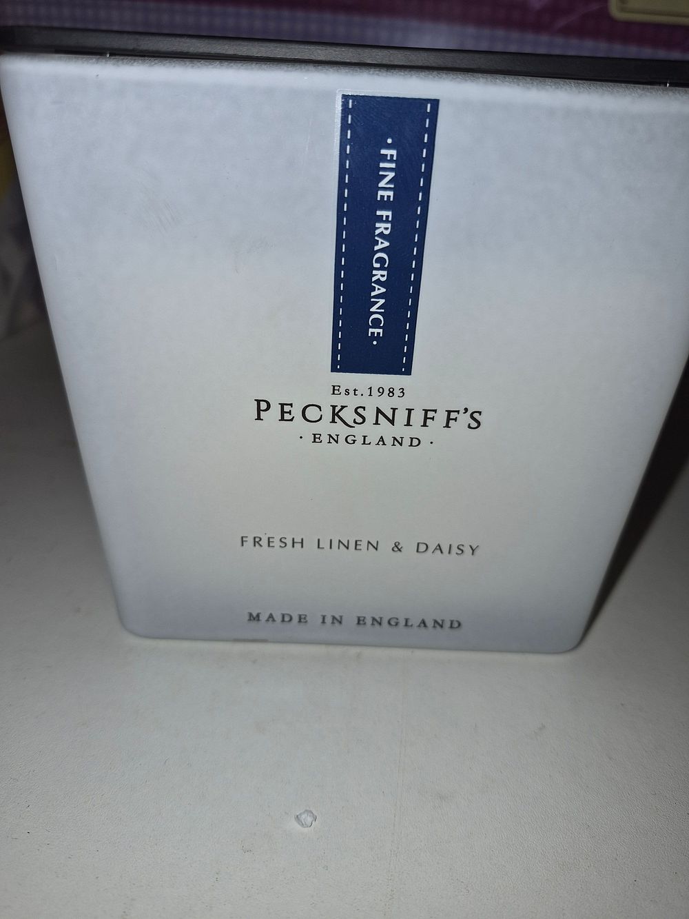 Lot 249 – Pecksniff’s England Fresh Linen & Daisy Scented Candle 30.3oz
