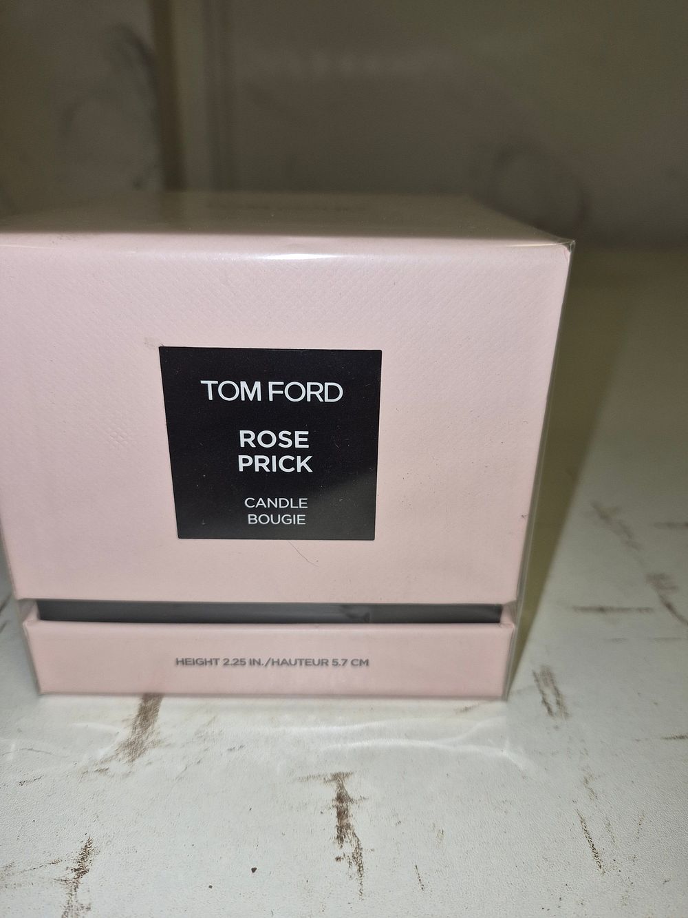 Lot 255 – Tom Ford Rose Prick Candle sealed