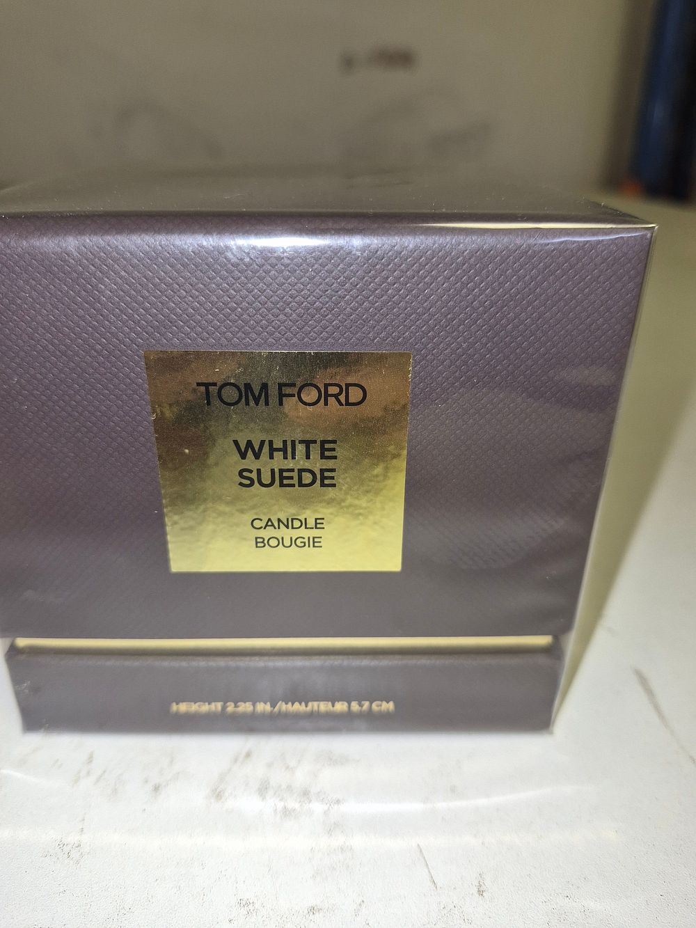 Lot 257 – Tom Ford White Suede Candle sealed