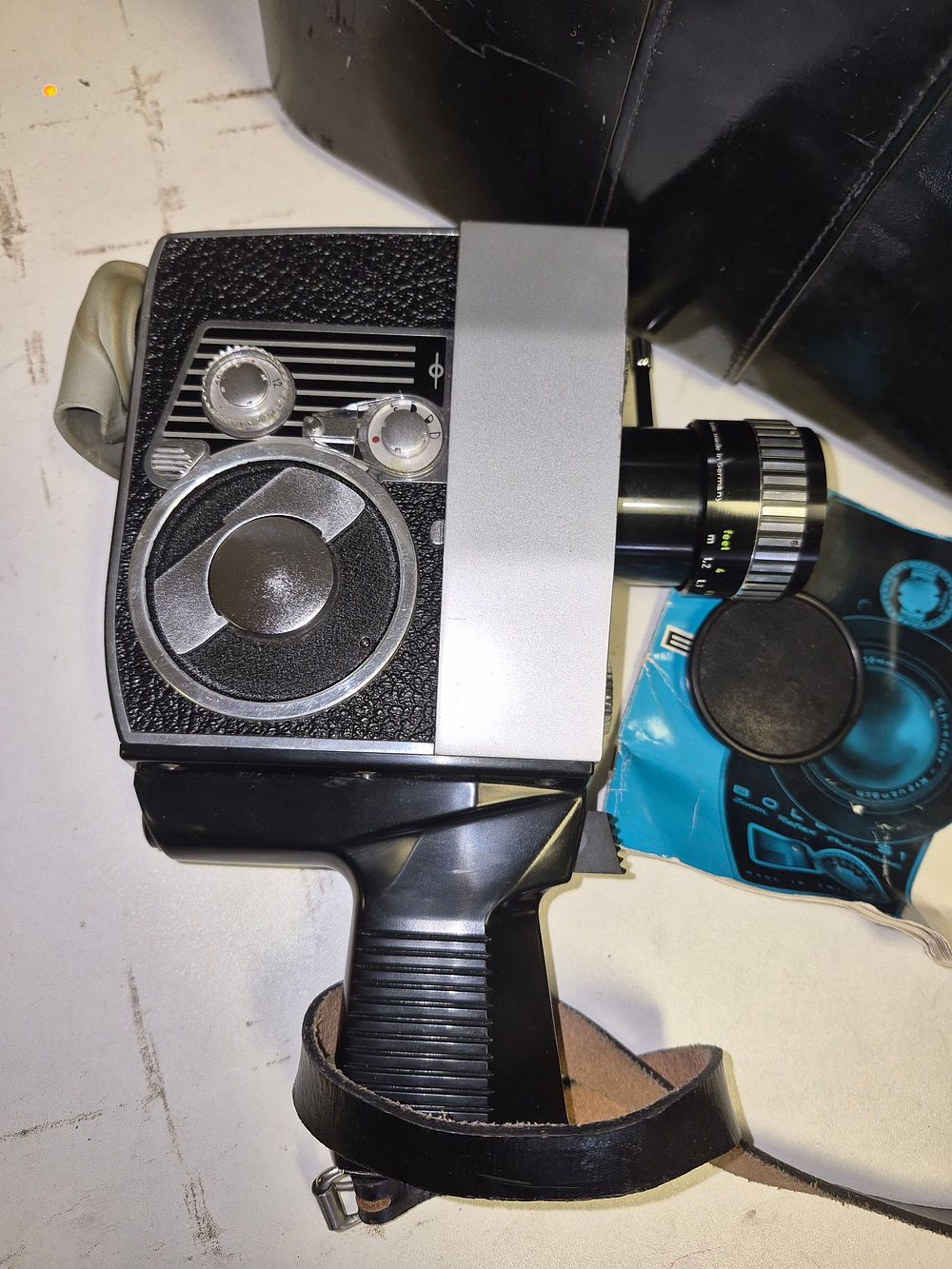 Lot 263 – Bolex Paillard S1 Zoom Reflex 8mm Movie Camera