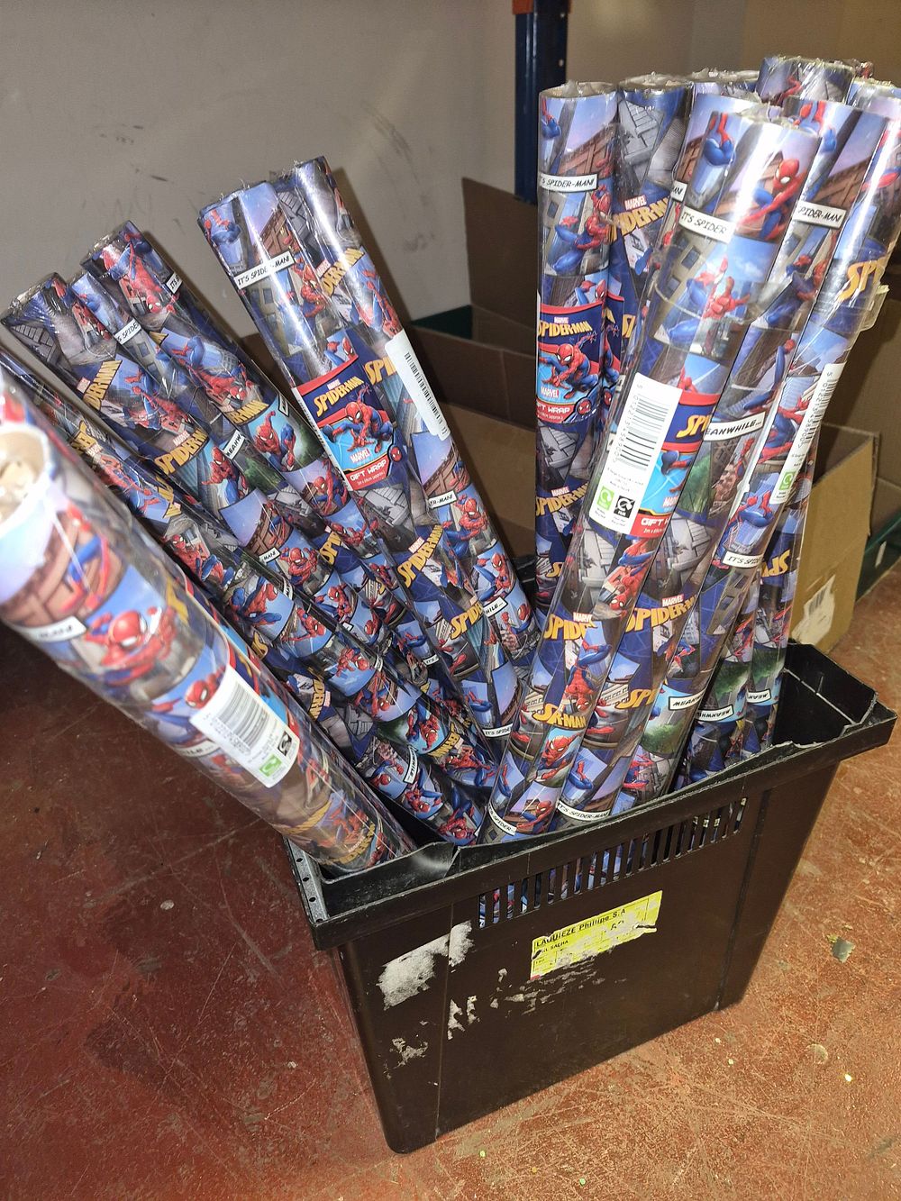 Lot 296 – Box of Approximately 24 Rolls of Marvel Spider-Man Gift Wrap