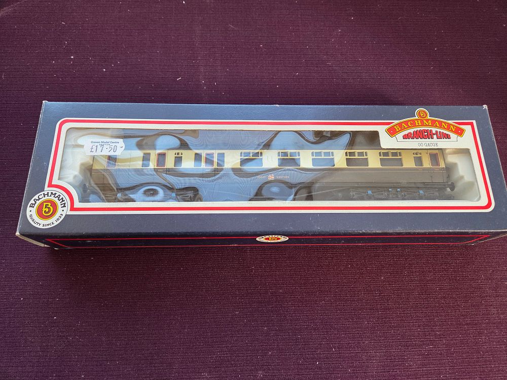 Lot 136 – Bachmann Branch-Line 34-075B Collett 60ft 1st/3rd Brake Coach boxed