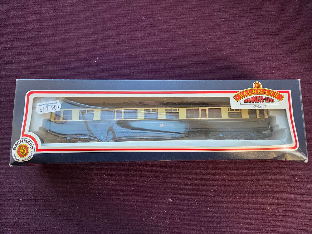 Lot 138 – Bachmann Branch-Line 34-050B Collett 60ft Third Class GWR Carriage boxed