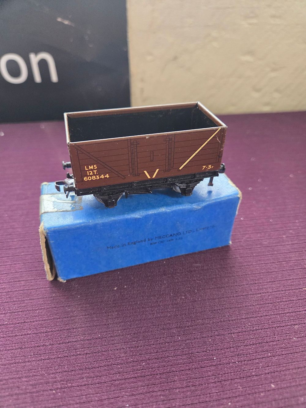 Lot 168 – Hornby-Dublo Open Wagon D1 boxed
