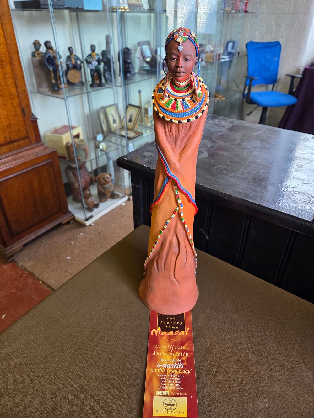 Lot 647 – One Soul Journeys The Journey Home – Maasai e-siankiki ‘on this festive day’ Figurine