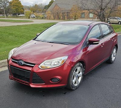2013 Ford Focus SE Hatchback Please call Sharon at (517) 410-9423 for a test drive.
VIN: 