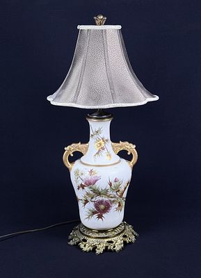 Vintage Hand Painted Thistle Glass Lamp Glass urn shaped table lamp with brass base. Hand 