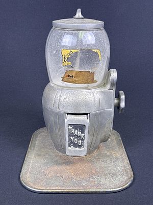 Vintage Atlas 5 Cent Vending Machine Includes two keys that fit into lock but do not turn 