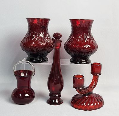 A Group of Ruby Red Glass, including a Pair of Anchor Hocking Royal Ruby Red Daisy Vases and an 
