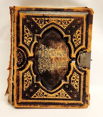 1886 A. J. Holman and Co. Parallel Edition Family Bible, Philadelphia. This antique folio-sized 