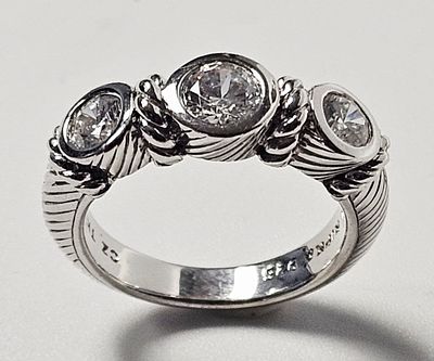 Judith Ripka Sterling Cubic Zirconia Ring 6.1 Grams. This ring is designed by Judith Ripka and 