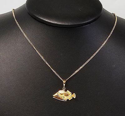 14K Gold Fish Pendant Necklace 4.1 Grams. A 14 karat yellow gold necklace featuring a pendant 