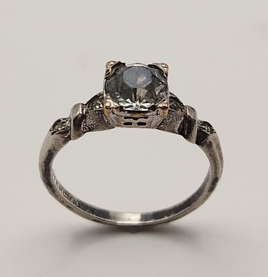 Vintage Sterling Crystal Ring. The interior of the band is stamped with the characters STERLING 
